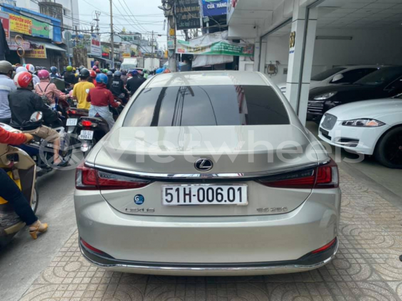 Big with watermark lexus lexus es an giang huyen an phu 4653