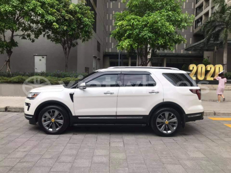 Big with watermark ford ford explorer an giang huyen an phu 4688