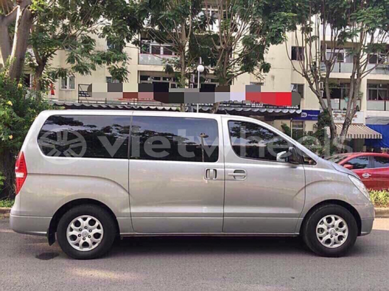 Big with watermark hyundai hyundai starex an giang huyen an phu 4936