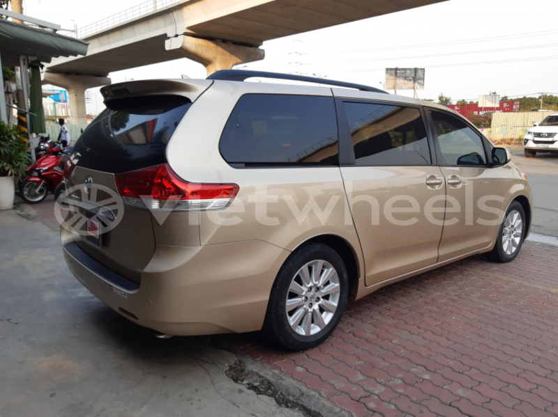 Big with watermark toyota toyota sienna an giang huyen an phu 4953