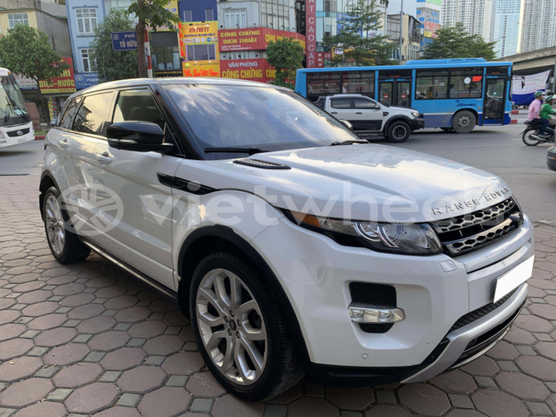 Big with watermark land rover land rover range rover evoque an giang huyen an phu 4967