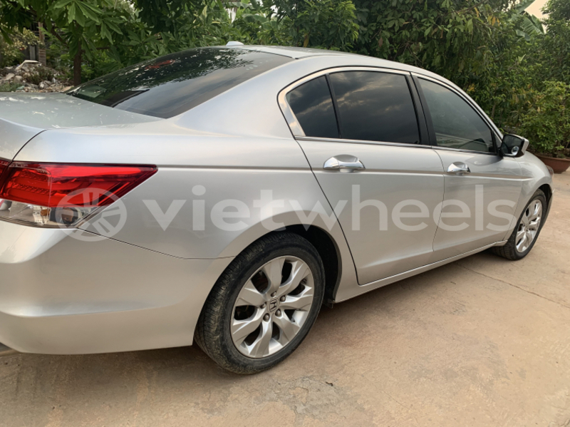 Big with watermark honda honda accord an giang huyen an phu 5070