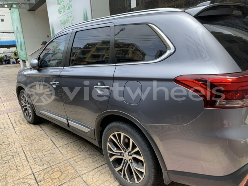 Big with watermark mitsubishi mitsubishi outlander an giang huyen an phu 5076