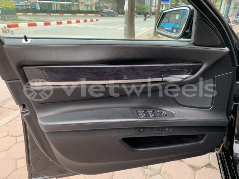 Big with watermark bmw bmw 7 series an giang huyen an phu 5121