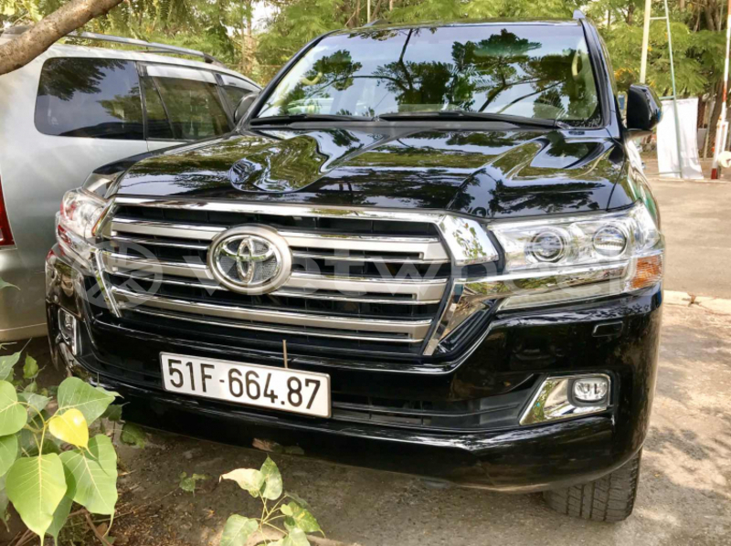 Big with watermark toyota toyota land cruiser an giang huyen an phu 5348