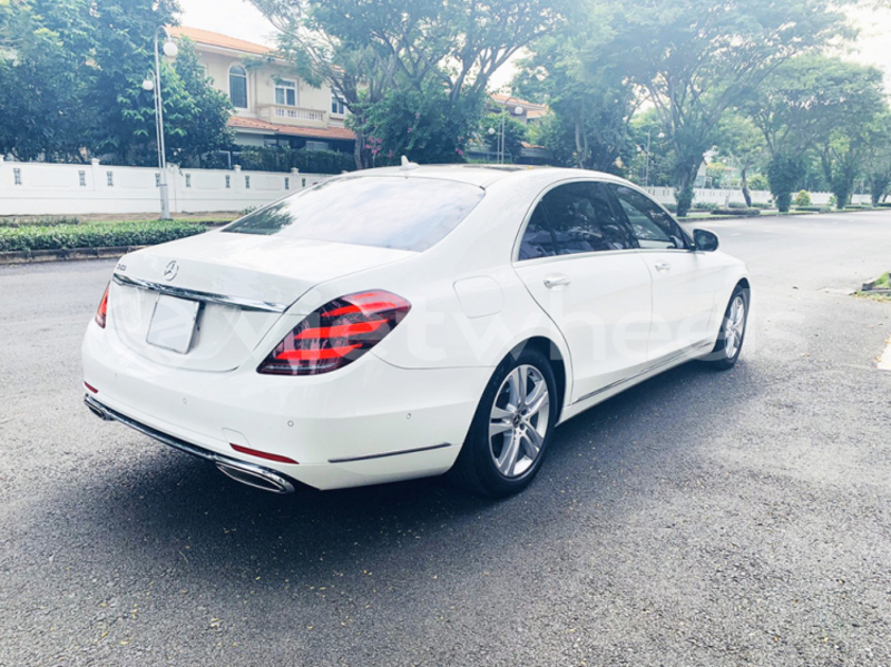 Big with watermark mercedes mercedes s class an giang huyen an phu 5482