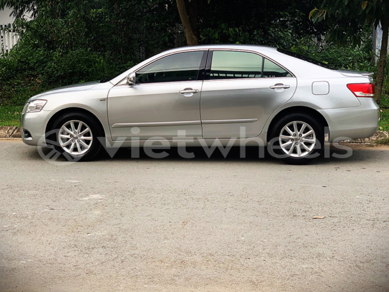 Big with watermark toyota toyota camry an giang huyen an phu 5585