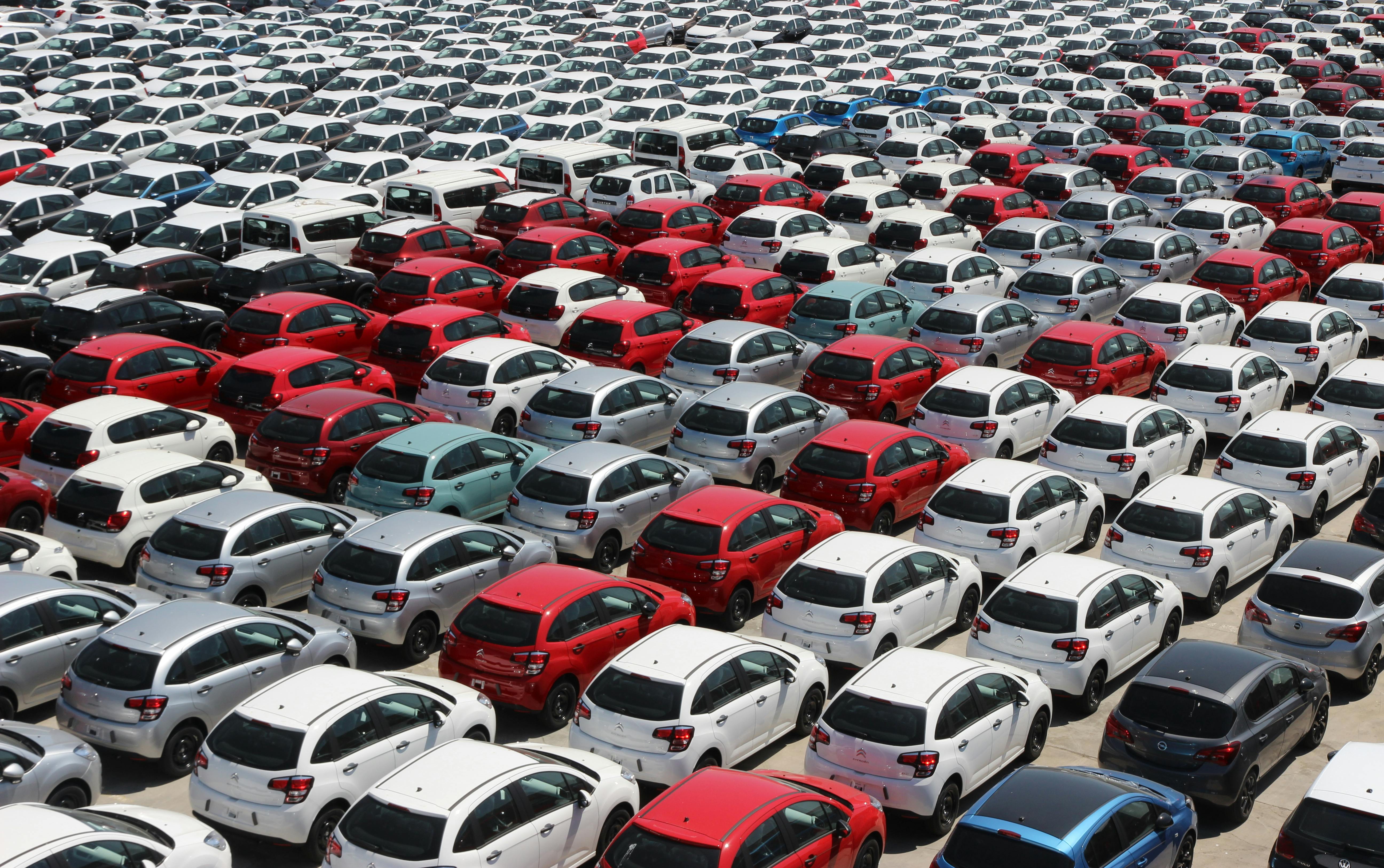 Demand vs supply of cars in vietnam